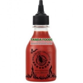 Chilli omáčka Sriracha backout hot 